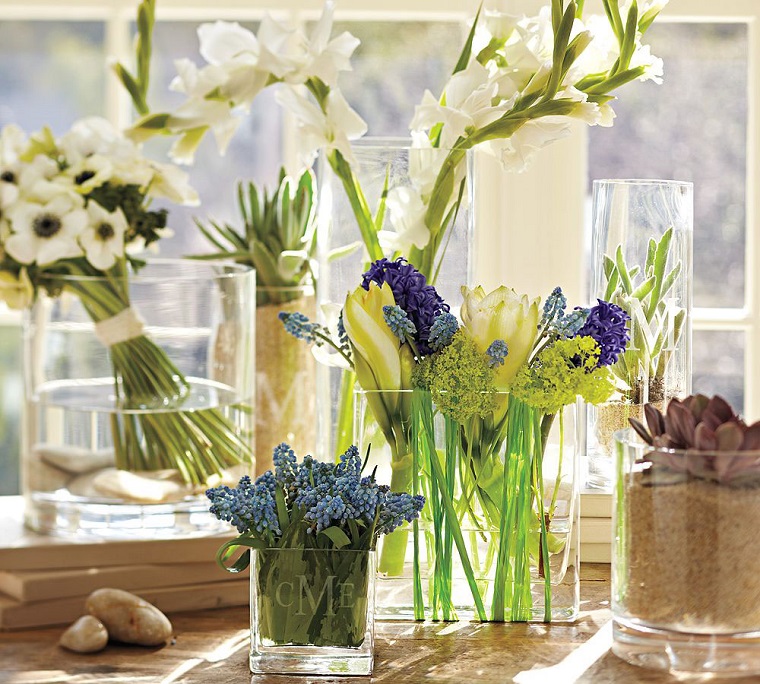 addobbi primavera casa fiori vasi vetro