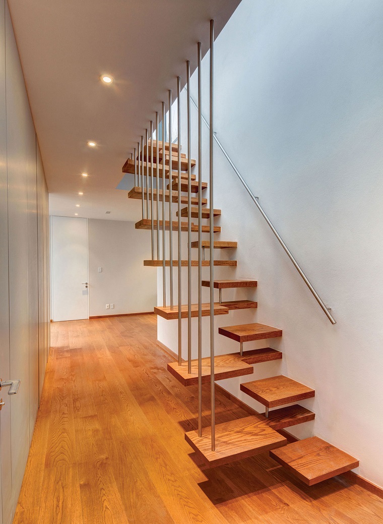 scale interne moderne gradini legno sospesi