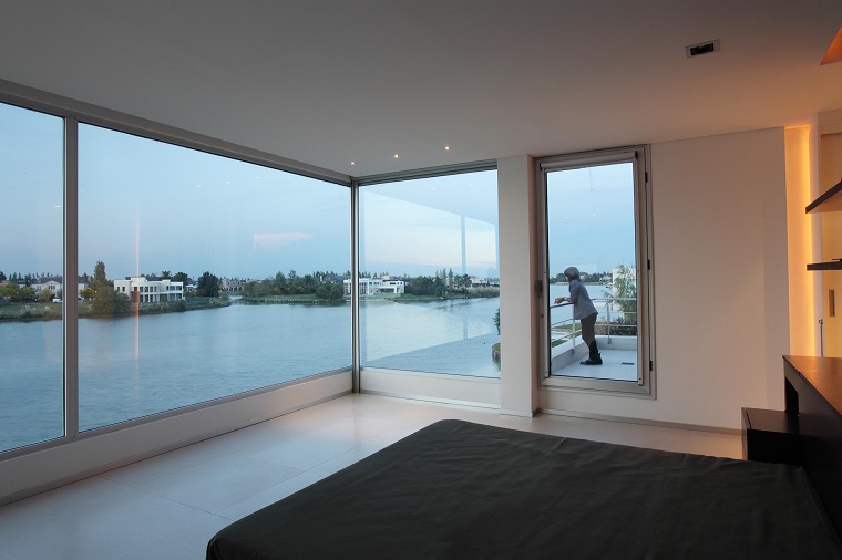 finestre moderne panoramiche abitazione avanguardia