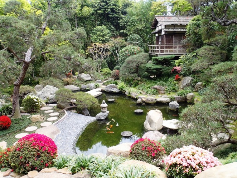 giardini-con-sassi-laghetto-stile-giapponese