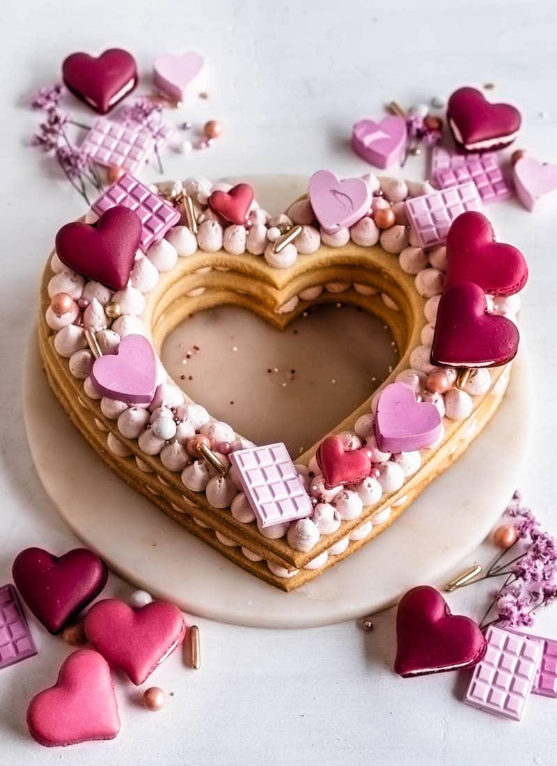 3 Ricette per preparare la Torta per San Valentino con panna più buona e  bella di sempre!