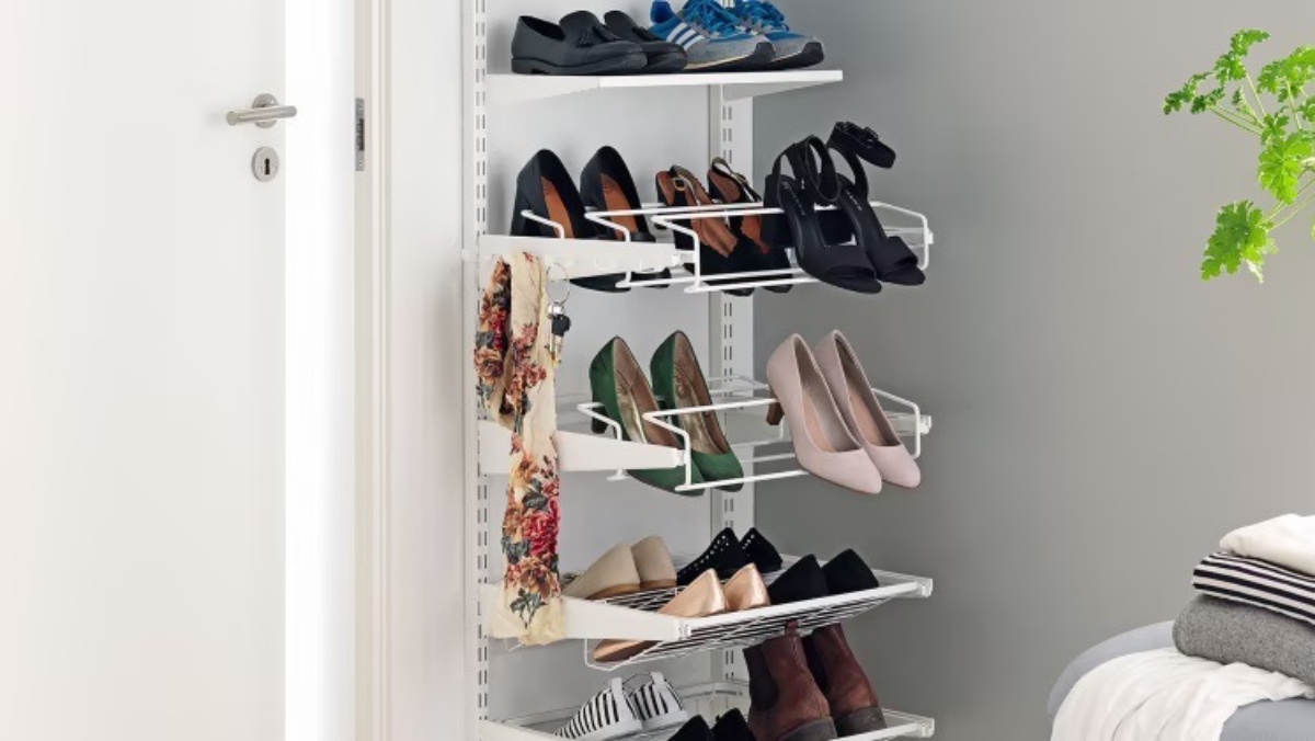 armadio scarpiera di metallo sgabuzzino come sistemare le scarpe in casa