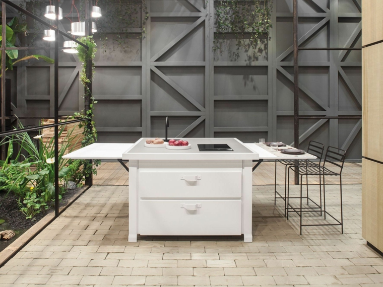 cucine piccole isola attrezzata lavandino fornelli ottima giardino