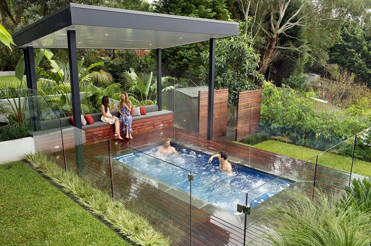 giardino con piscina interrata idea originale