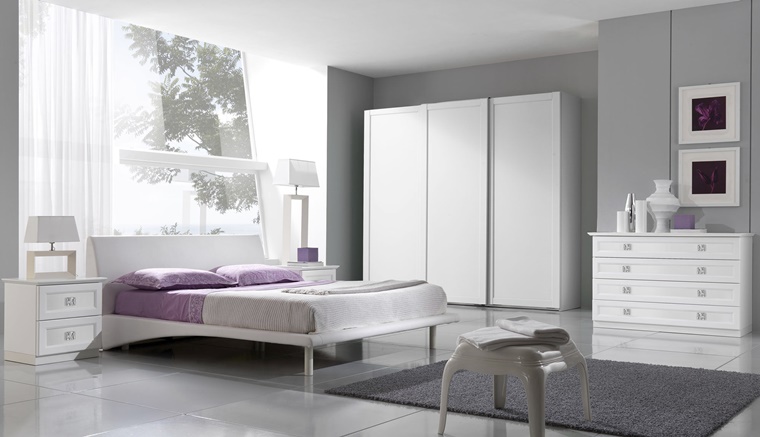 pareti grigio abbinati mobili bianchi tappeto