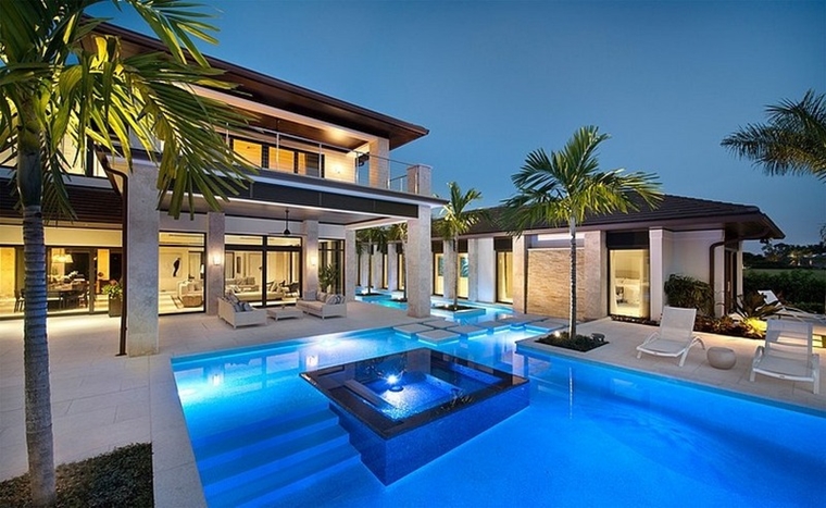 terrazzo moderno casa lusso piscina grande