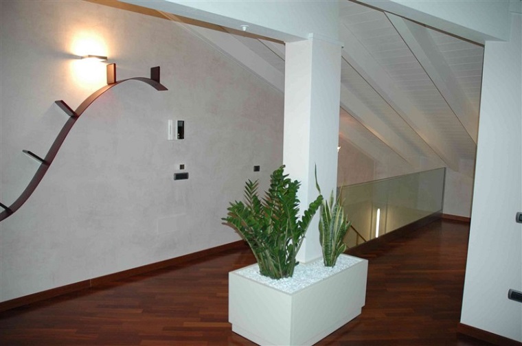 travi finto legno design classico soffitto bianco