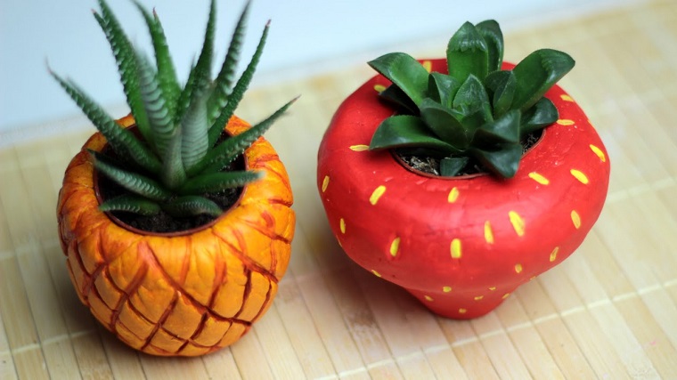 vasi terracotta forma frutto colorati