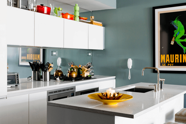 cucina moderna colore bianco parashizzi vetro