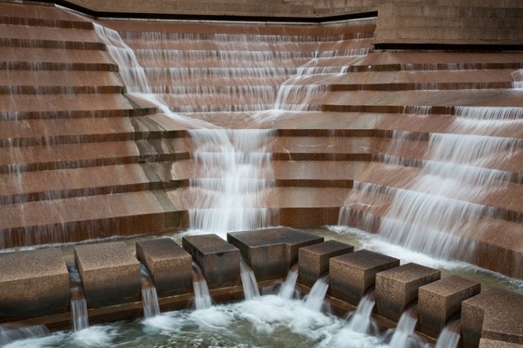 fontane da giardino cascata spettacolare
