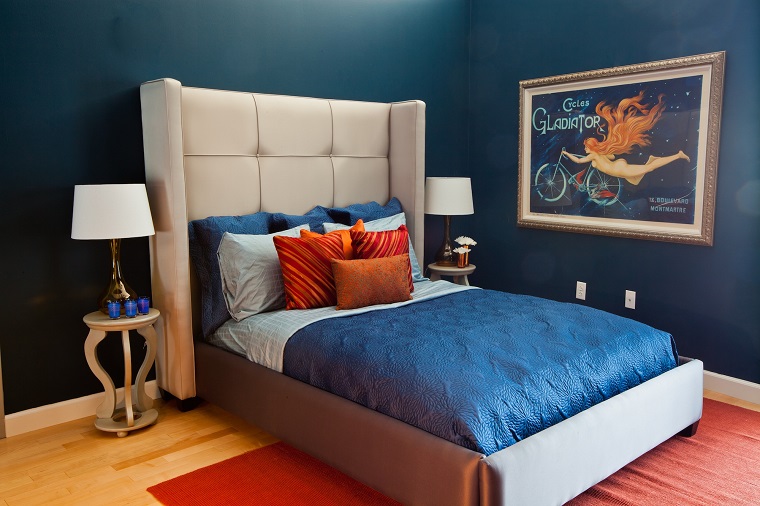 idea vivace colore blu camera letto