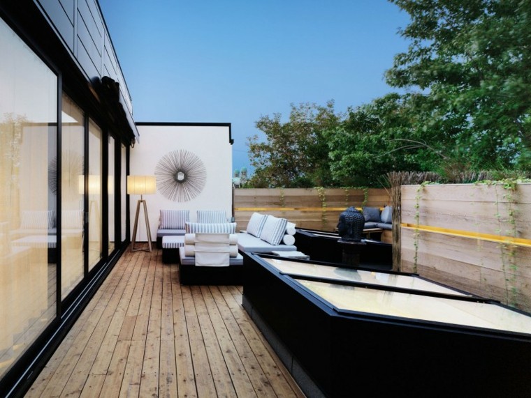 arredare il terrazzo design moderno mobili colore nero