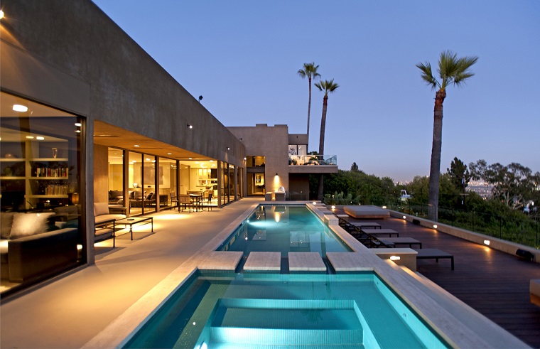 Arredare il terrazzo con mobili moderni per un outdoor da sogno ... Terrazzo con piscina
