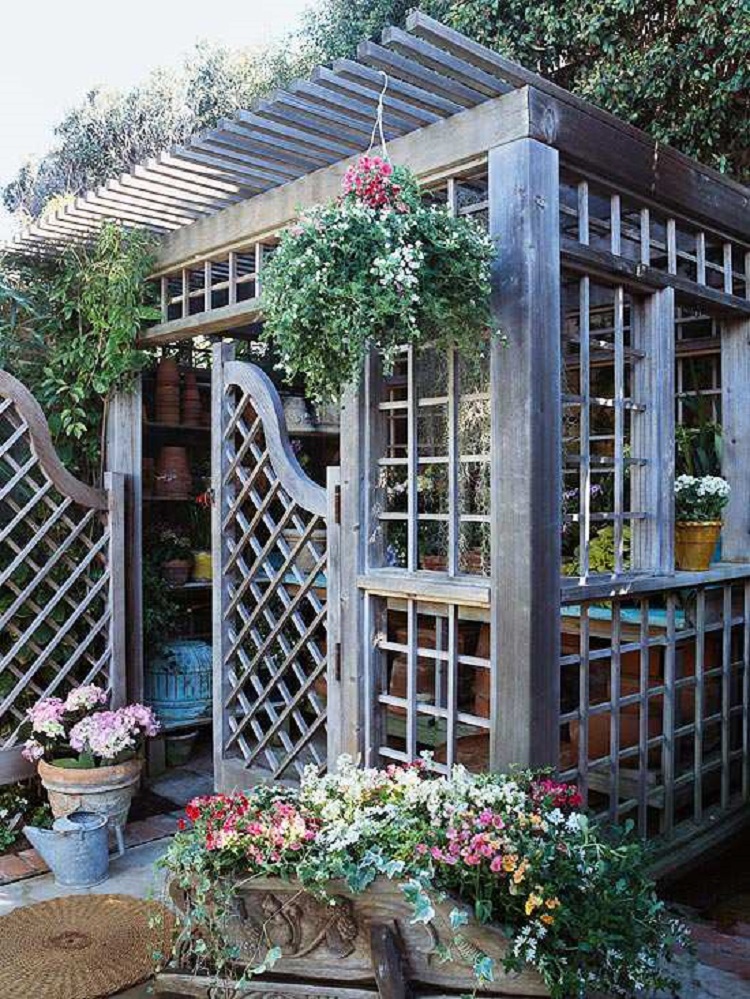 casette di legno semplici funzionali idea abbellire giardino