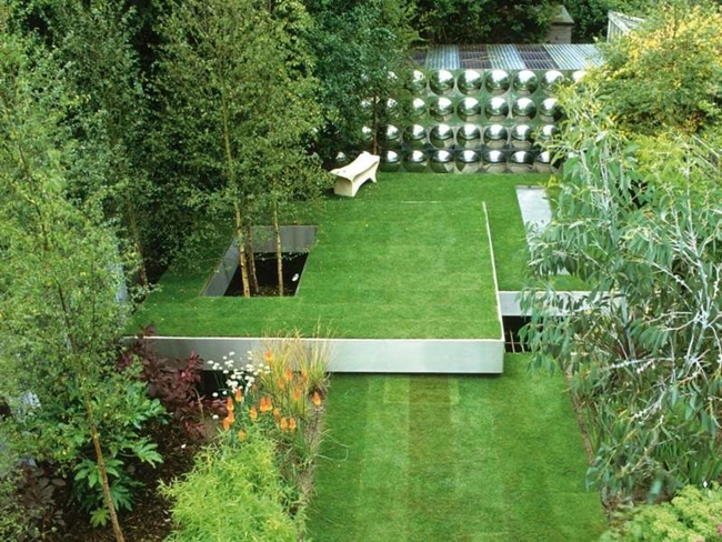giardino moderno progettato terrazzamenti recinto desgin speciale