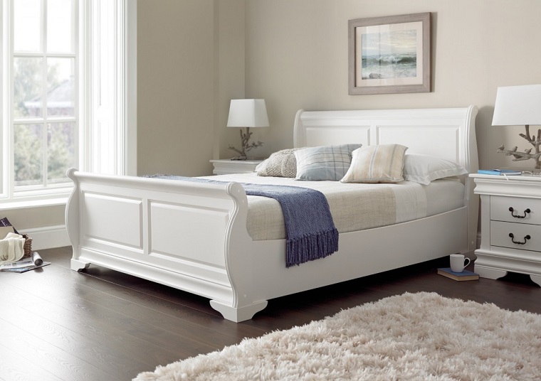 mobili camera da letto bianchi stile romantico
