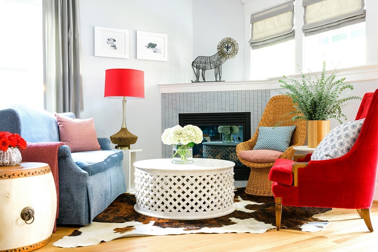 mobili soggiorno idea molto colorata
