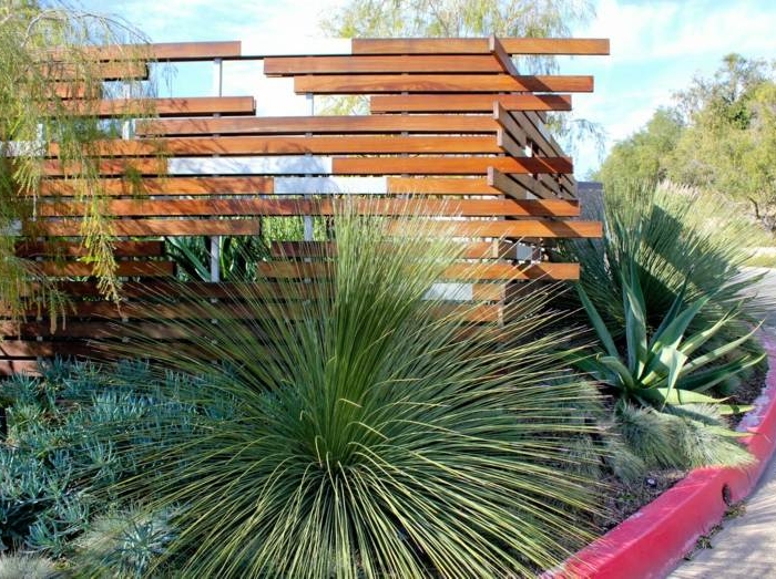 Recinzione giardino: spunti per creare un outdoor con stile ed eleganza