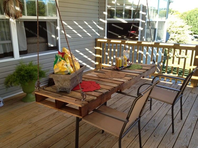 tavolo semplice funzionale bancali legno riciclati
