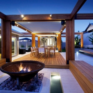 Come allestire un giardino dal design moderno con tante decorazioni