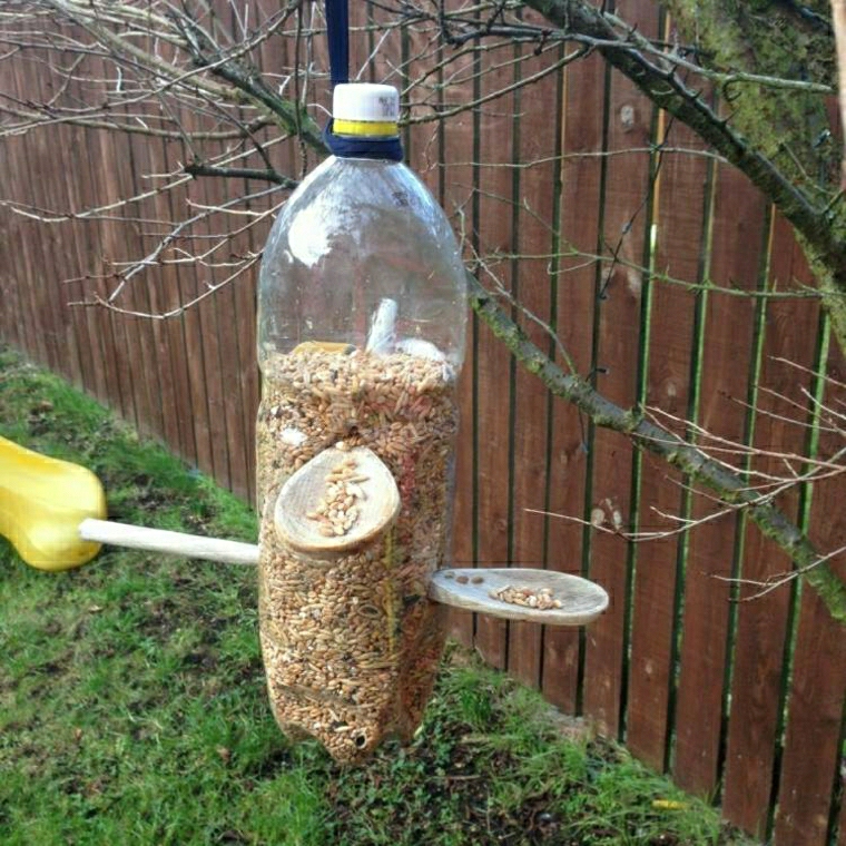 riciclare bottiglie di plastica idea utile pratica