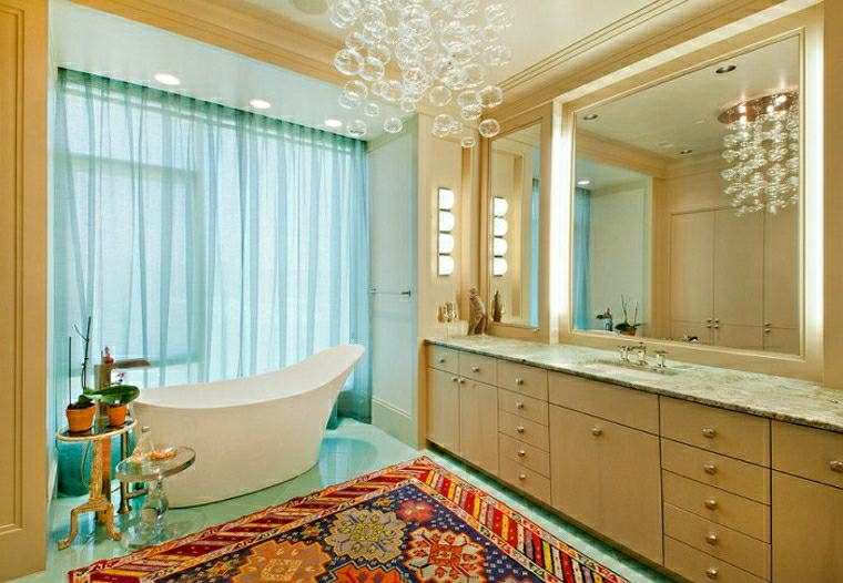 vasca da bagno con doccia arredo moderno