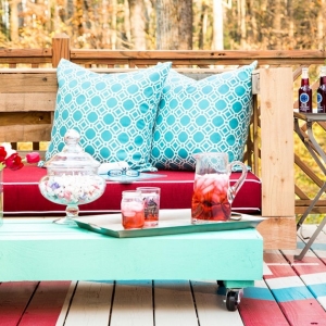 Arredare balcone piccolo: tante idee e composizioni salvaspazio