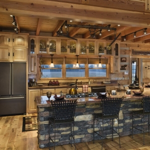 Cucine rustiche, composizioni calde e accoglienti ispirate alla natura