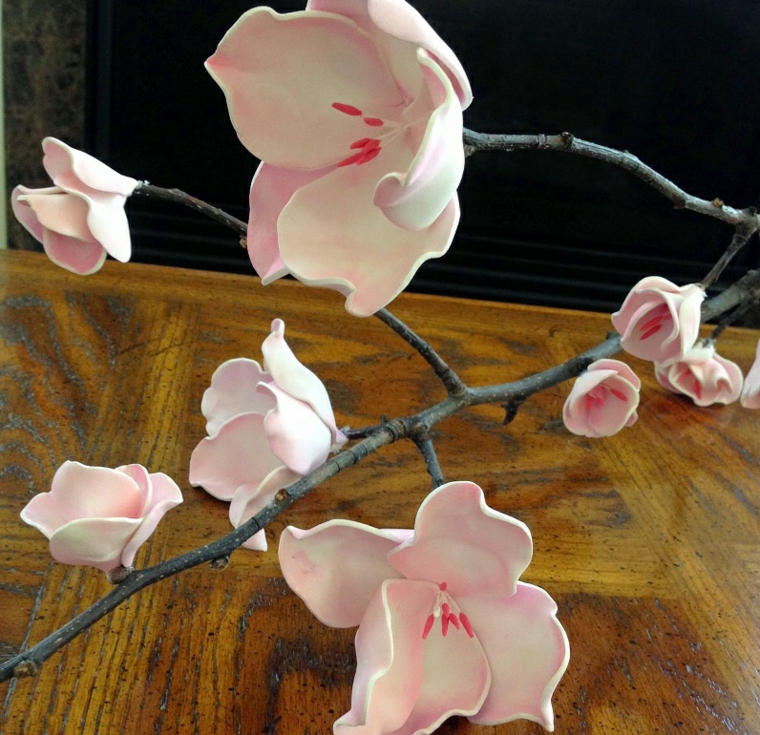 decorare la casa-fiori-ramo-primavera