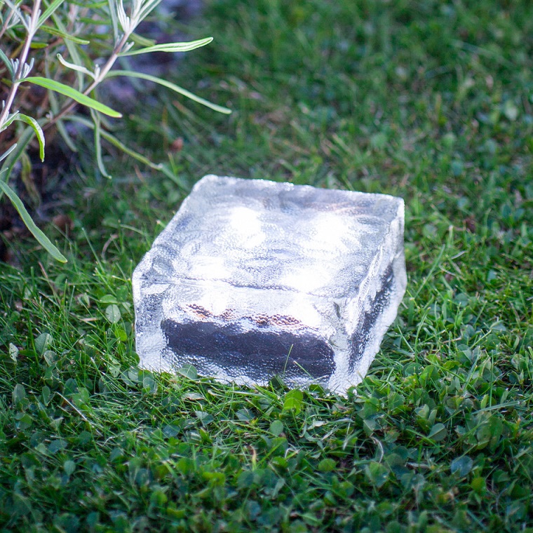 lanterne-per-giardino-solari-forma-cubo-ghiaccio