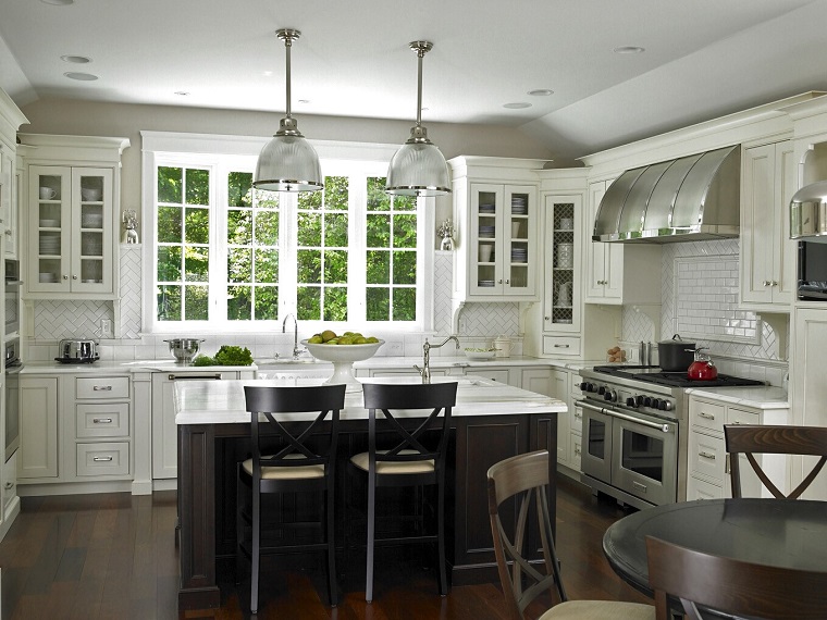 Cucine classiche bianche: una soluzione chic evergreen archzine.it Cucina classica bianca