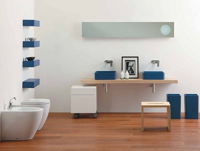 Bagno moderno piccolo: colori chiari e mobili sospesi le scelte ad hoc!