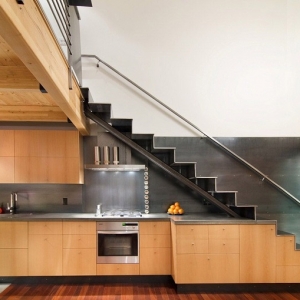 Mobili sottoscala: l’arte di arredare anche gli spazi più angusti