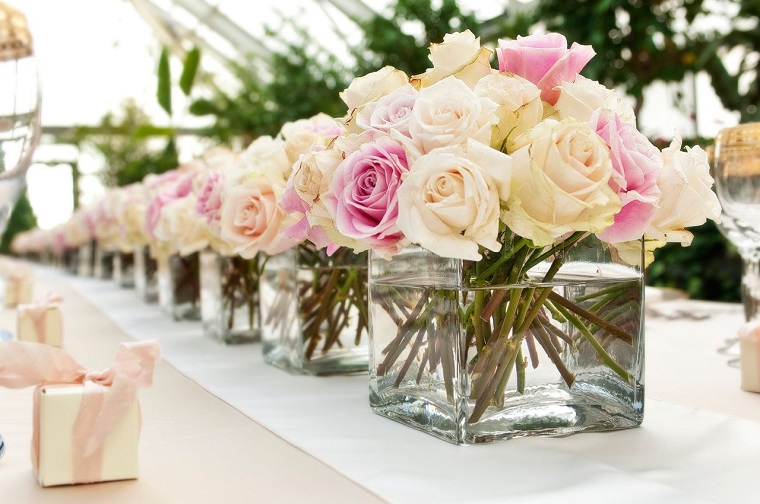 Confezione 8 Mattoni Di Schiuma Floreale Oasis Per Composizioni Di Fiori Secchi E Freschi - Blocchi 23x11x7 Cm Per Matrimoni E Centrotavola Fai Da Te