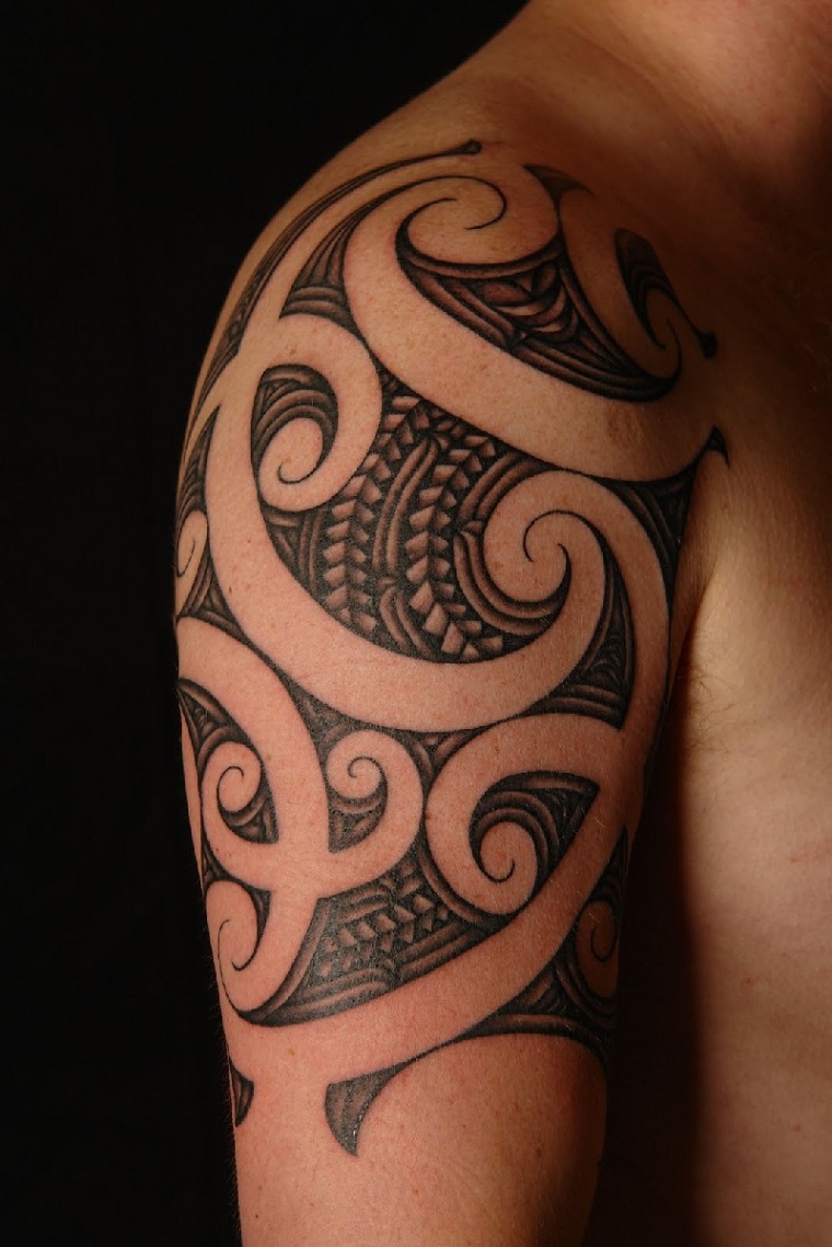 maori-tattoo-idea-braccio-tribale