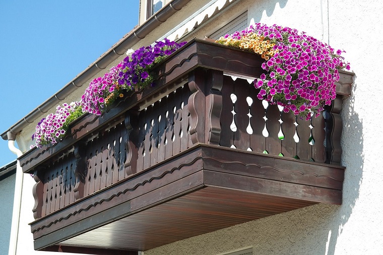 balconi fioriti-idea-elegante