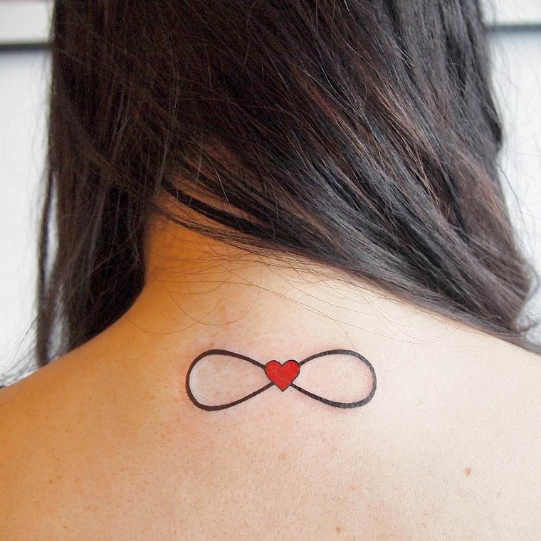 tatuaggi-infinito-cuore-centro