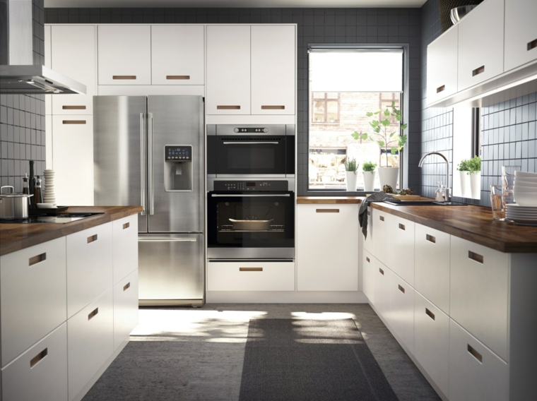 ⷠ1001 idee per le cucine ikea: praticità , qualità ed estetica ... Cucina bianca top nero
