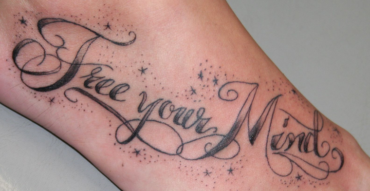 tatuaggi-scritte-idea-piccole-stelle