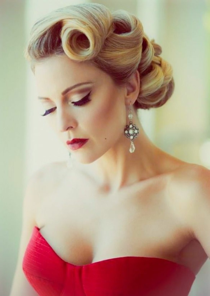 Acconciature Donna Clio : Pin Su Acconciature Capelli Corti