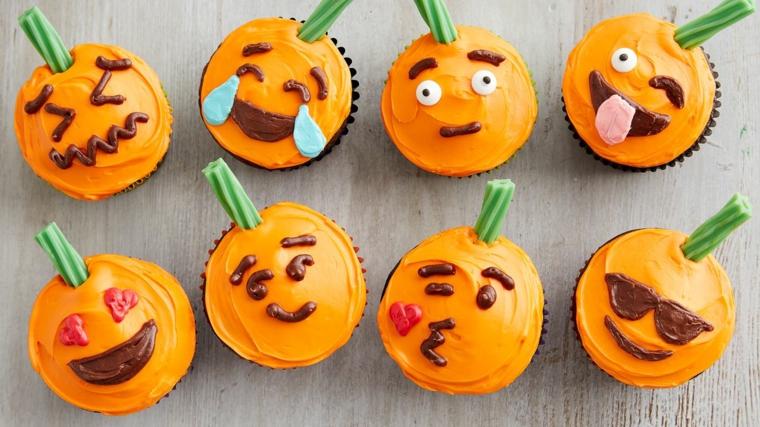 dolci-halloween-muffin-zucca-diverse-faccine-bocca-occhi-sorriso