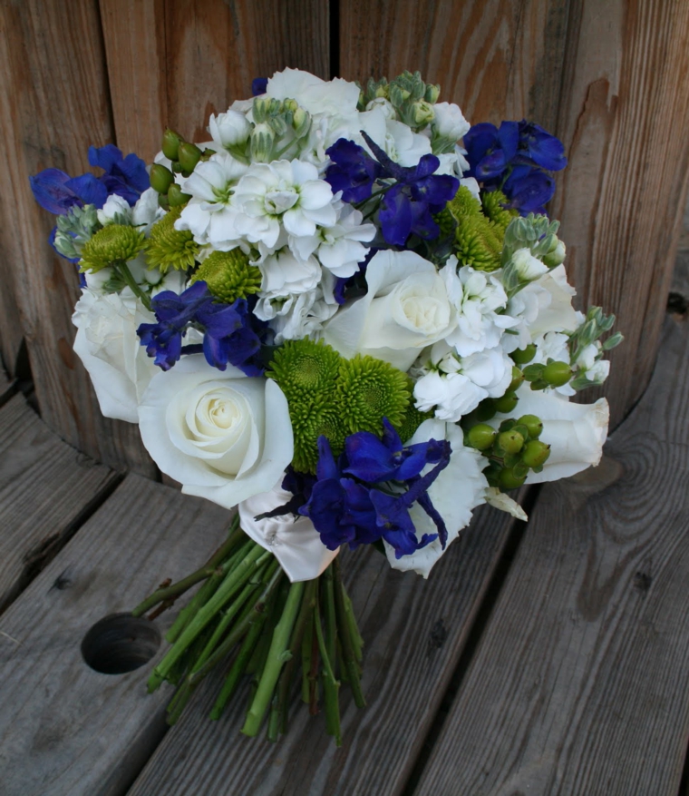 Ciandid Bouquet Da Sposa A Cascata - Rose Bianche E Viola Con Nastri, Fiori Artificiali In Seta Per Matrimonio E Anniversario, 46 Cm