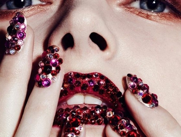 100 idee per unghie brillantini – tendenze 2017