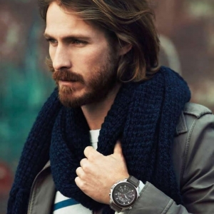 Capelli medio lunghi uomo – un ritorno di stile!