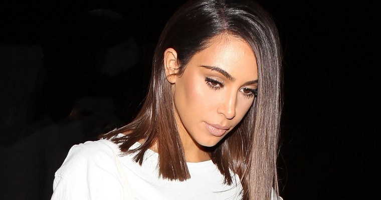 Idee per un'acconciatura capelli con un taglio medio lungo di Kim Kardashian 