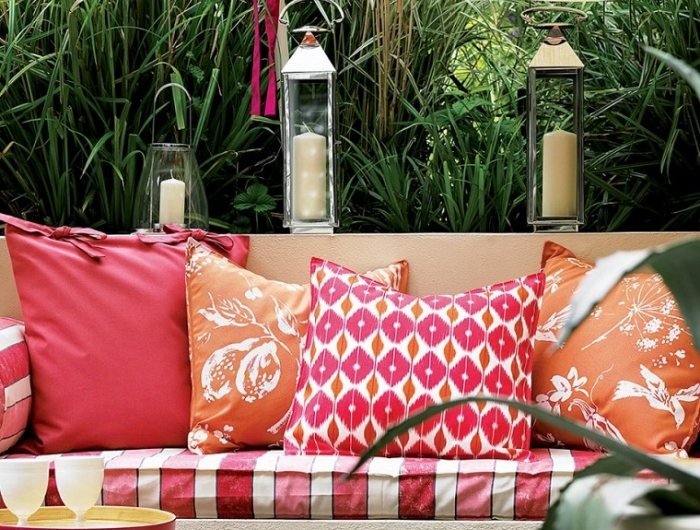 Piccoli giardini: piante, alberi e arredamento da esterno per un’oasi in casa