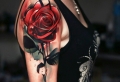 Tatuaggio rosa: 100 idee unisex, il significato e le ultime novità