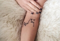 Tatuaggio braccio: 3 motivi per i quali vale la pena farne uno e tanti disegni a cui ispirasi