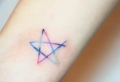 Tatuaggi stelle: tante proposte tra le più cool del momento