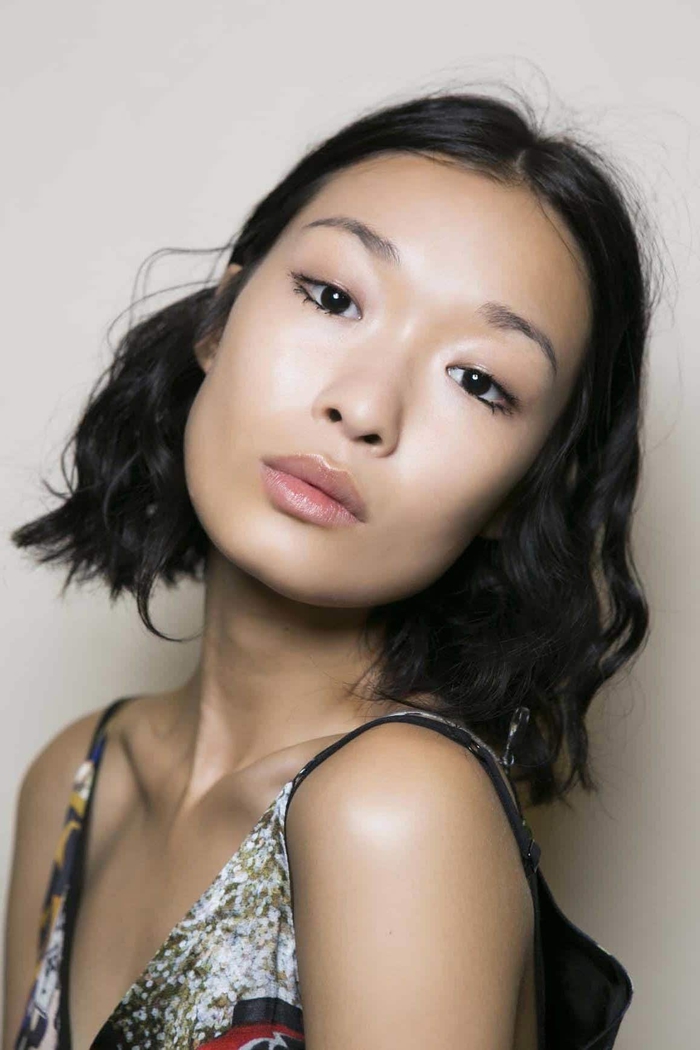 Acconciature Caschetto Corto : Caschetto Donna Corto Acconciature Acconciatura Tagli Biondo Frangia Dégradé Lato Taglio Laterale